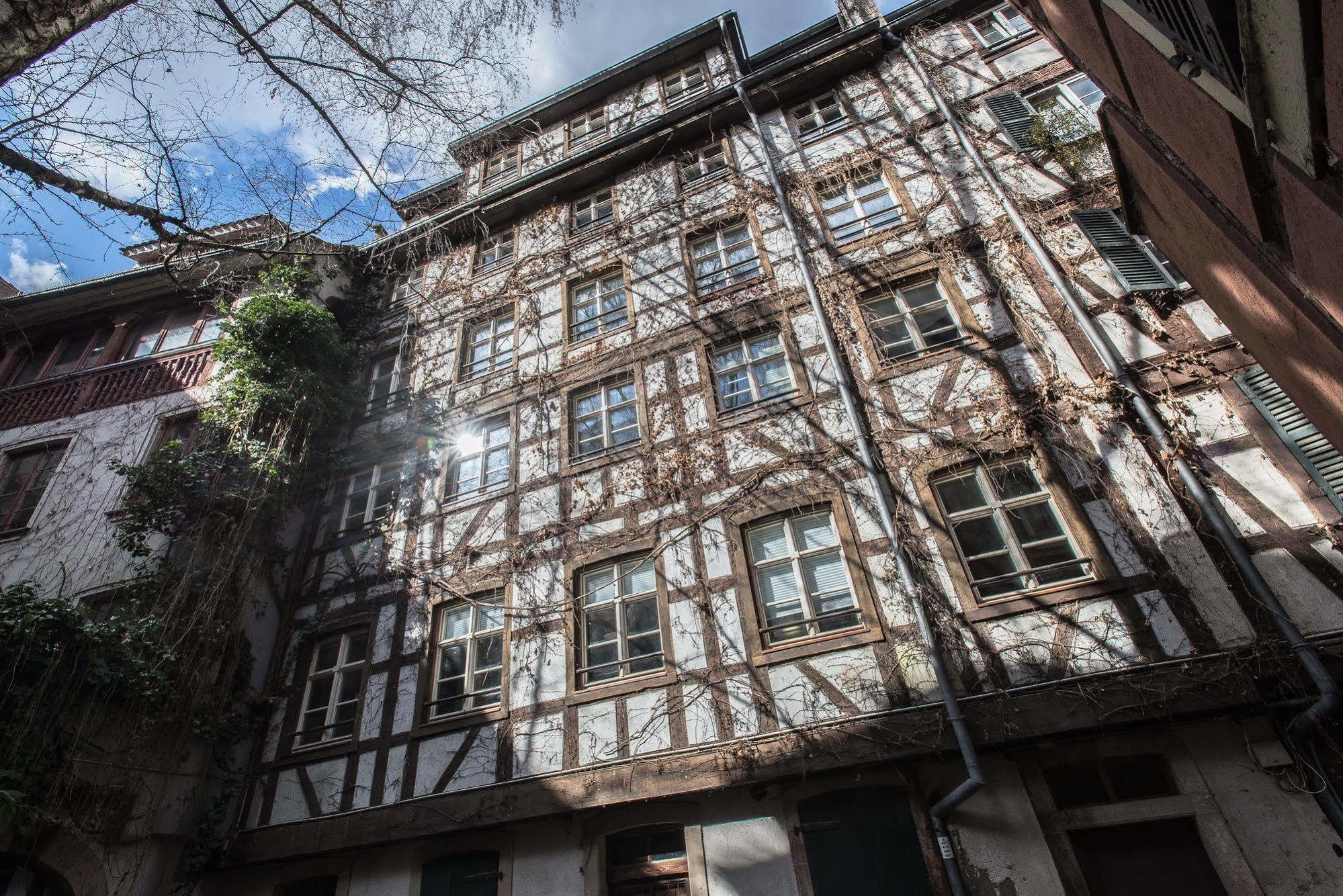 Orfevres Cathedrale Apartment *